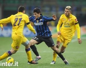 Inter-Fiorentina 2011-12 Faraoni