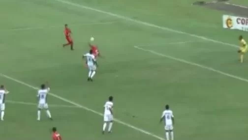 VIDEO – Qualis pater, talis filius: Rivaldo Jr. imita papà e segna un gol strepitoso in rovesciata