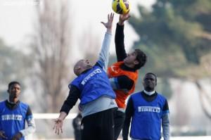 Cambiasso Milito allenamento