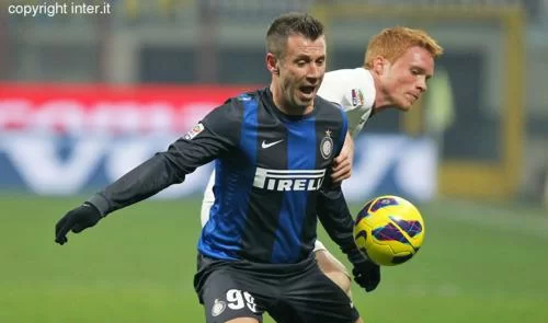 Inter-Torino 2-2: Cambiasso riacciuffa il Toro