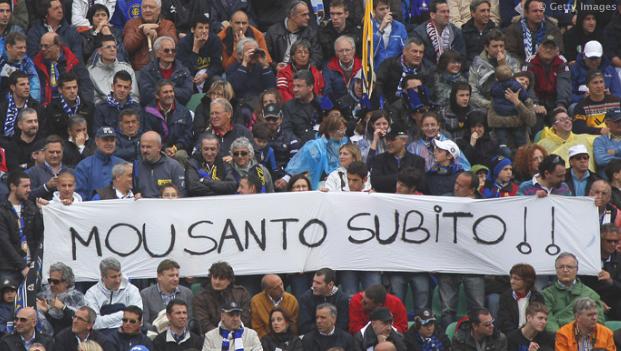 Striscione Mou 02