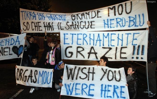 Striscione Mou 04