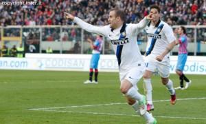 Rodrigo Palacio Catania-Inter esultanza