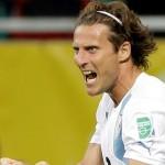 Diego Forlan Uruguay-Nigeria