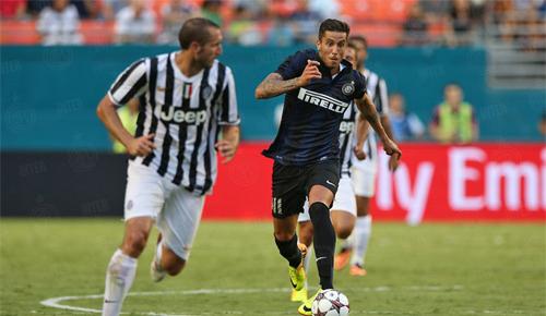 Ricky Alvarez Inter-Juventus