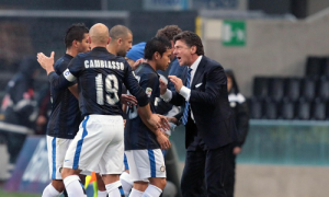 Mazzarri discorso squadra Cambiasso