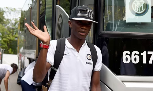 Mbaye: “Siamo sulla strada giusta. Con il Livorno un anno importante. Su Vidic e M’Vila…”