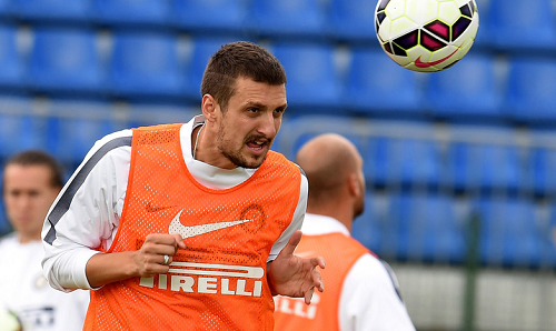 Kuzmanovic allenamento Inter