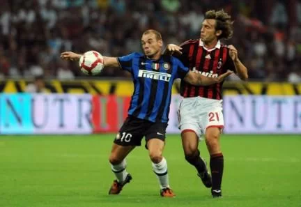 TWITTER- Inter e Milan si scambiano i loro derby preferiti