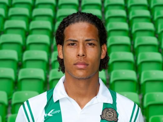 17Van-Dijk-portret-522x391