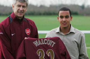 THEO WALCOTT - Dal Southampton all'Arsenal per 7,5 milioni di euro a 16 anni