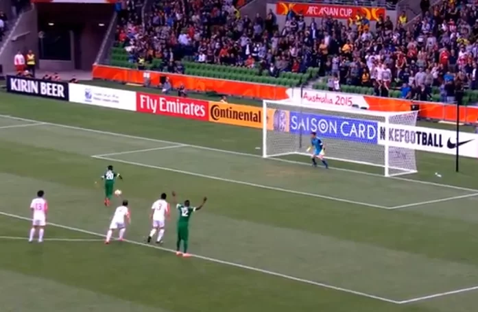 VIDEO – Il rigore pazzesco in Arabia Saudita-Corea Del Nord: guardate cosa fa il pallone