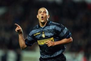 Luis Nazario Ronaldo: all'Inter dal 1997 al 2002; al Milan nella stagione 2007-08