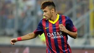 In attacco sull'out: Neymar