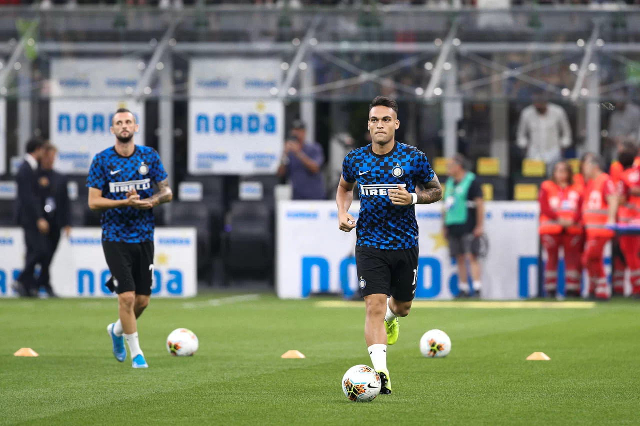 SM – Confermata l’offerta del Barça per Lautaro: tre top a scelta per l’Inter