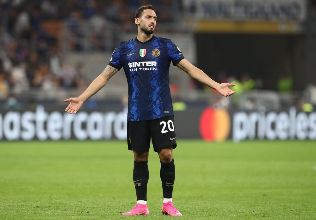 Calhanoglu, Inter, Squalifica