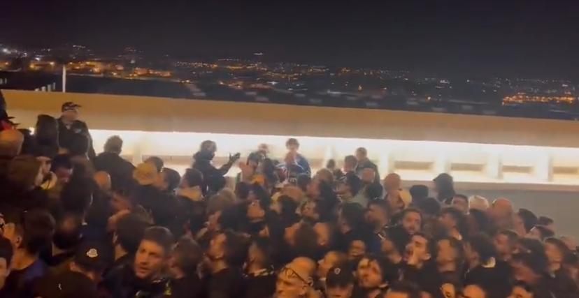 I tifosi nerazzurri a cui è stato vietato l'ingresso allo stadio Do Dragao