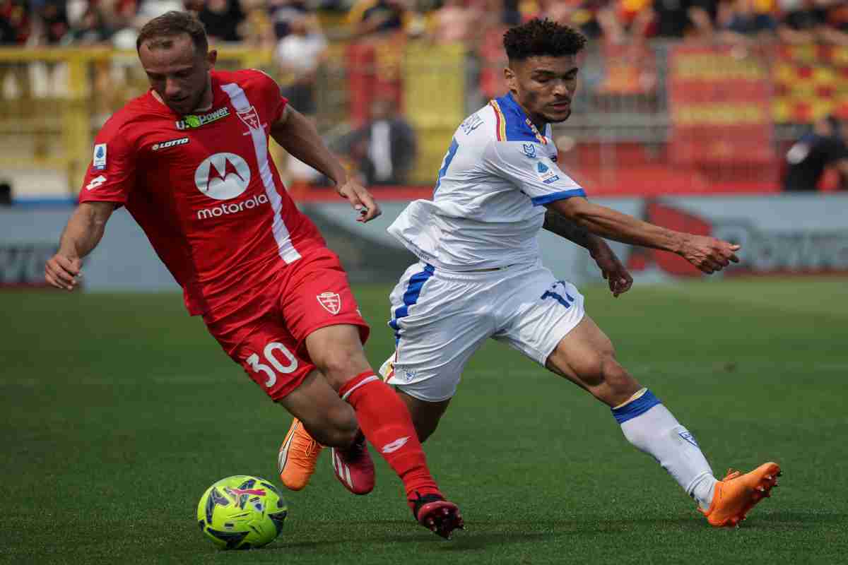 Carlos Augusto si avvicina all'Inter