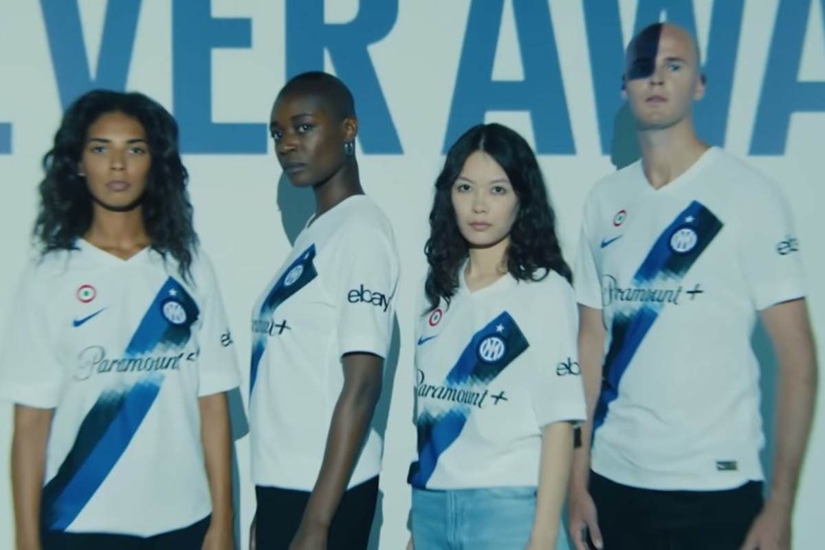Never Away, l'Inter presenta la seconda maglia: svelato il significato