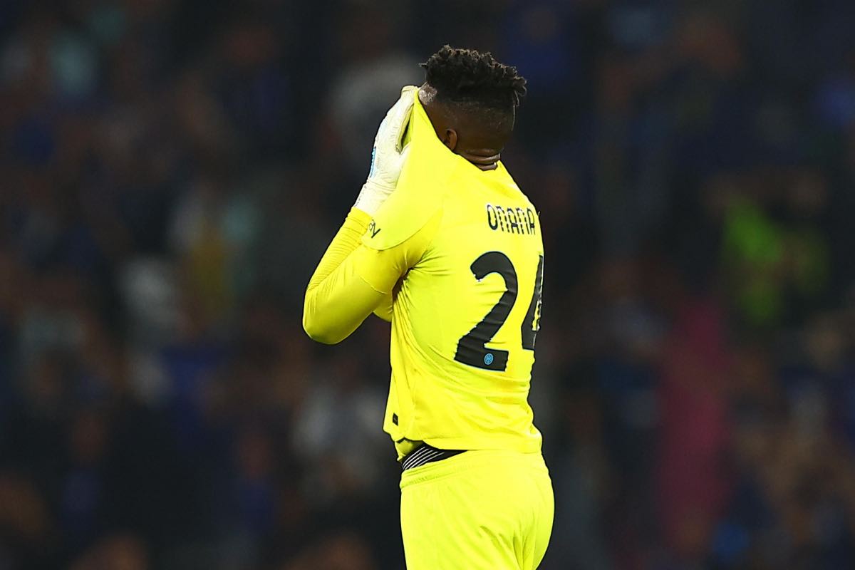 Onana preso di mira dai tifosi dello United