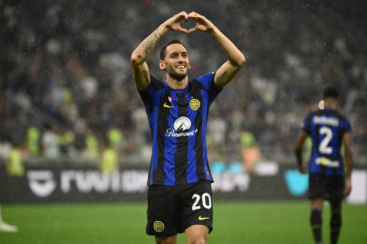 La chiamata a Calhanoglu