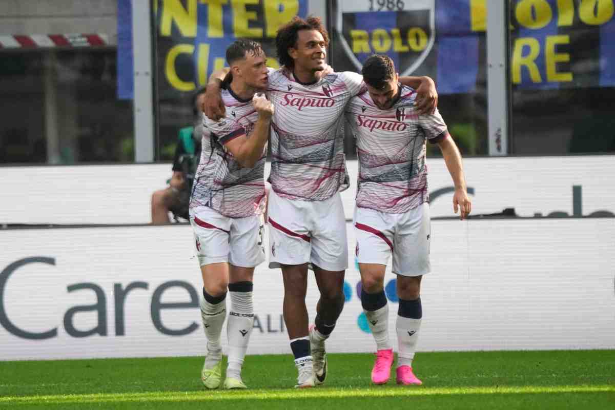 Bologna in ansia, infortunio per Zirkzee contro l'Inter