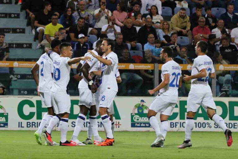 I parigini puntano gli occhi sull'olandese