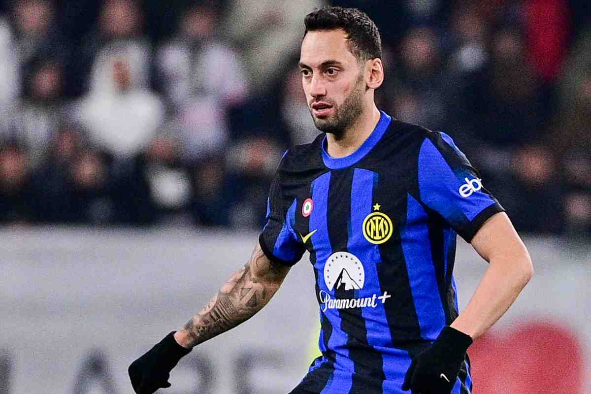 Calhanoglu consigliato al Fantacalcio per Napoli Inter