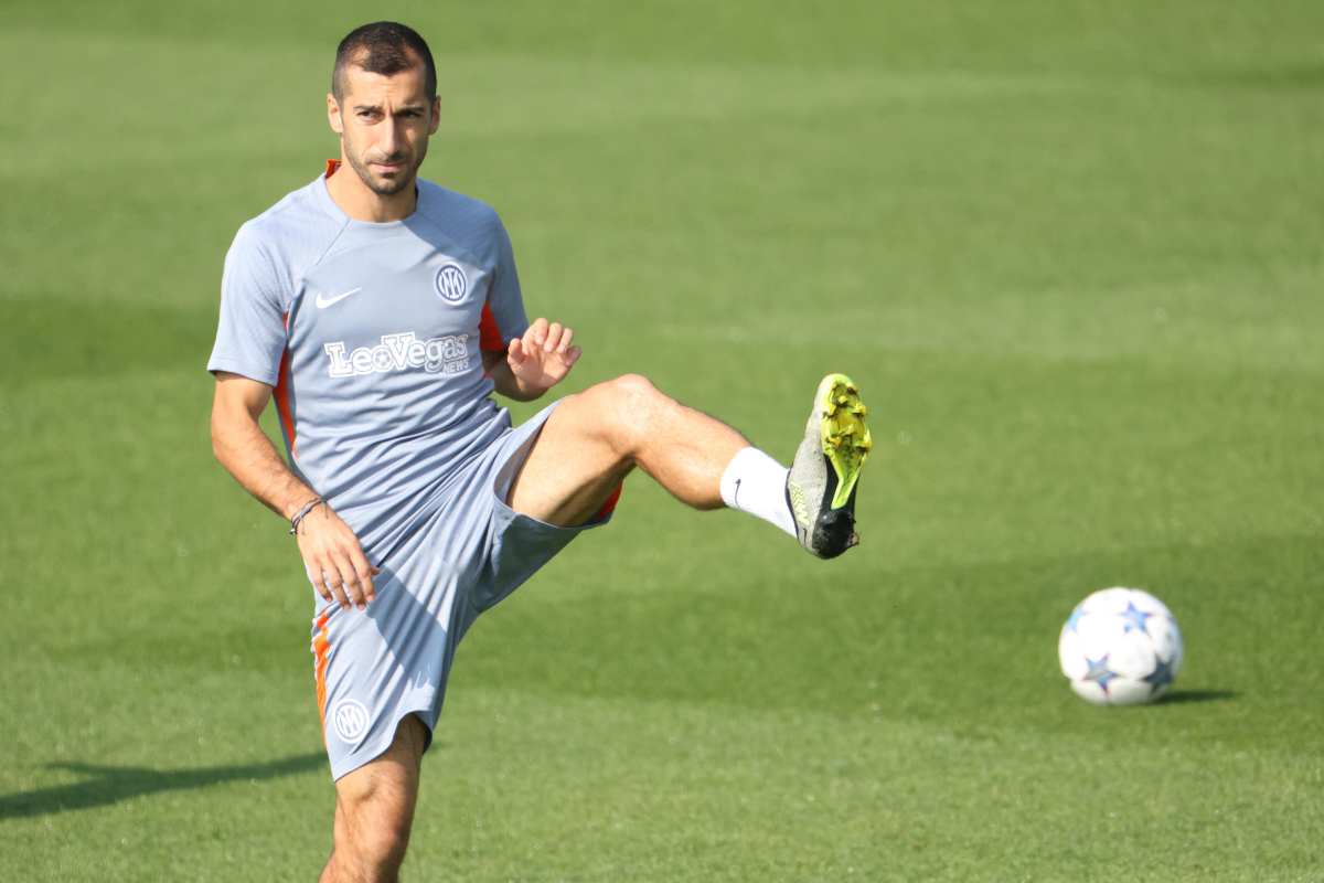 Mkhitaryan pronto al rinnovo