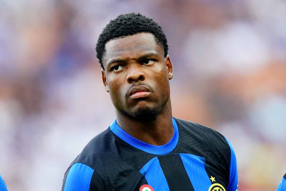 Dumfries al passo d'addio con l'Inter