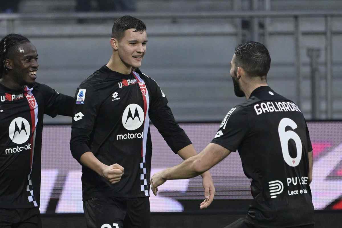 Offerta del West Ham per Valentin Carboni
