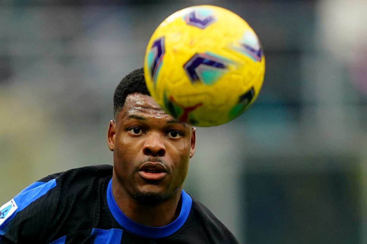 Dumfries può lasciare l'inter, il prezzo è fissato