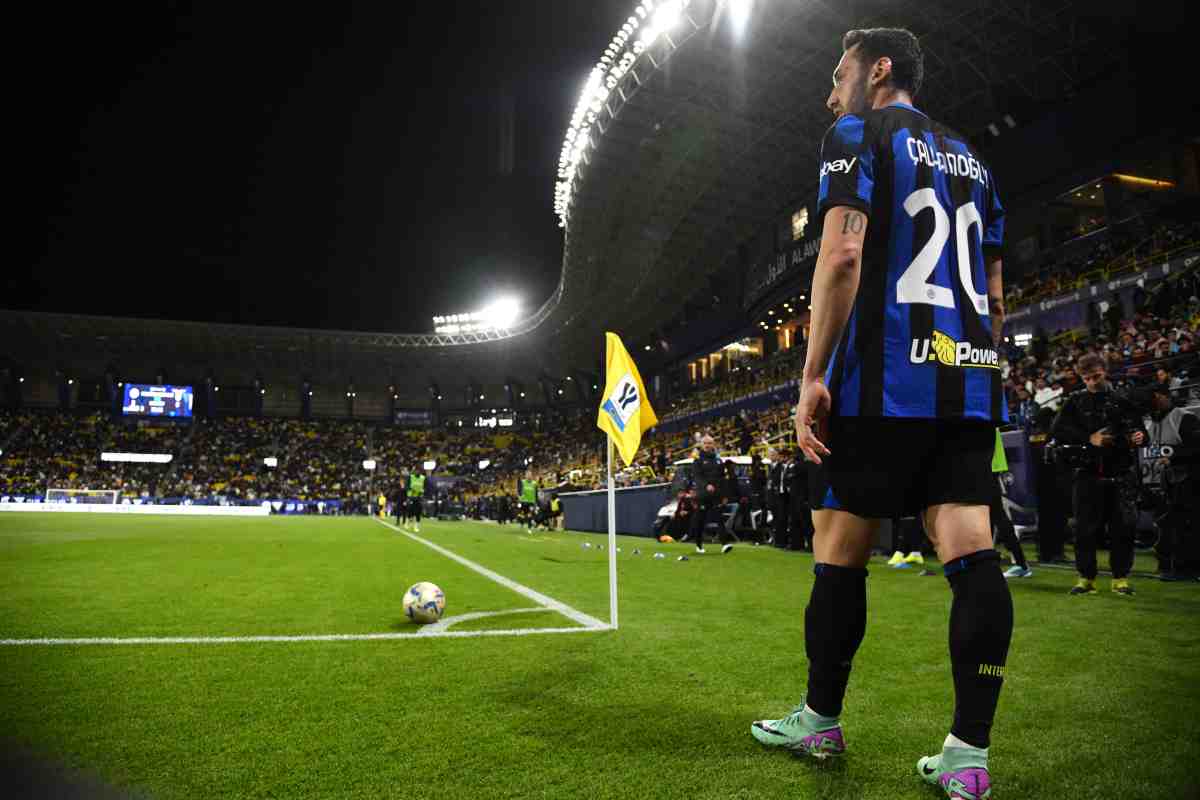 Calhanoglu, i fischi per lui in Arabia