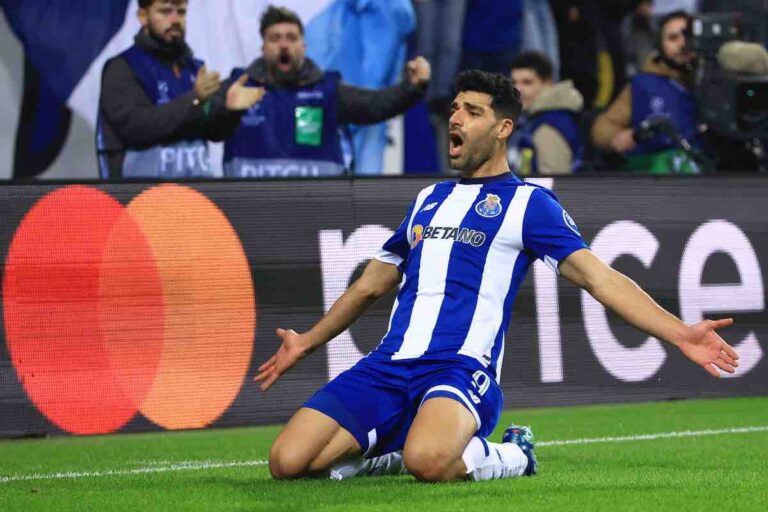 Slitta l'arrivo di Taremi