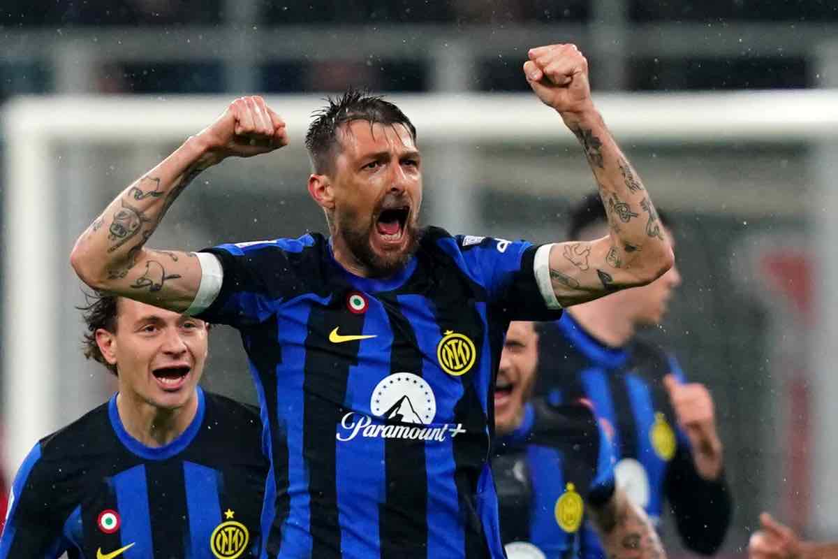 Acerbi resta all'Inter 