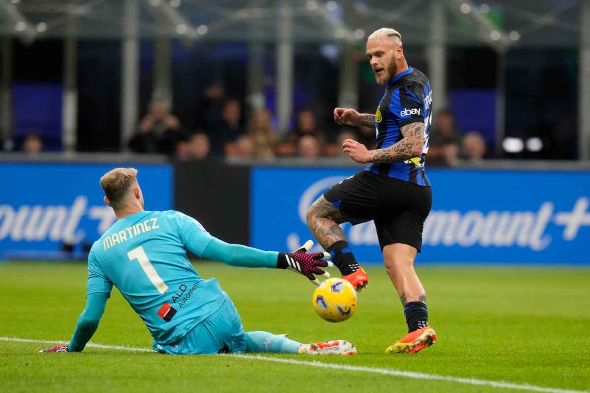 Inter: si complica Bento. Puntato Martinez.