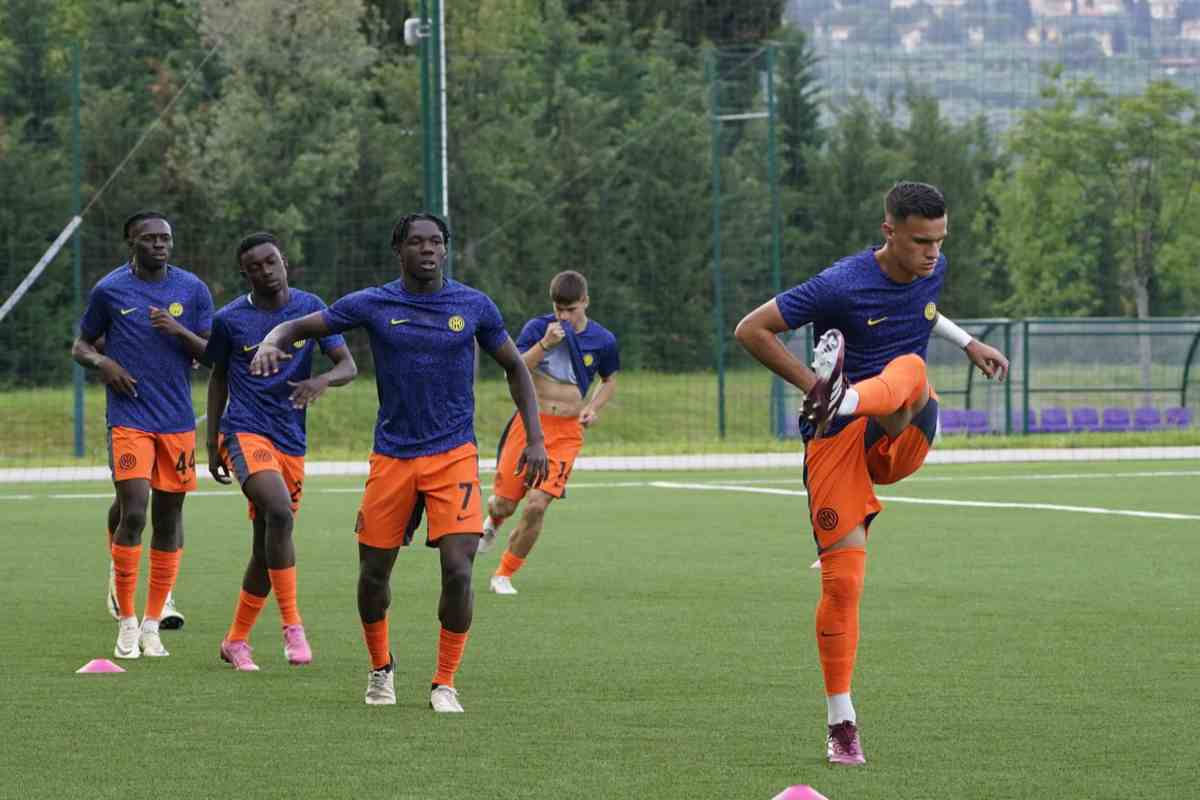 Inter, un nuovo club interessato al giovane nerazzurro: fissato il prezzo