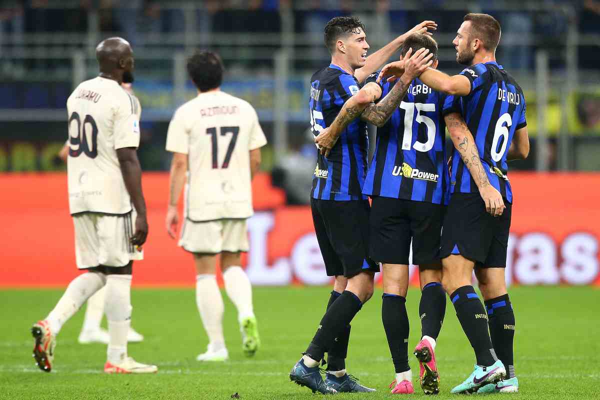 Inter, sirene arabe per De Vrij