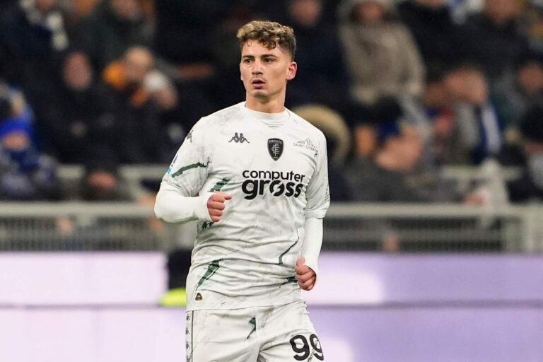 Calciomercato, Esposito annuncia il suo futuro