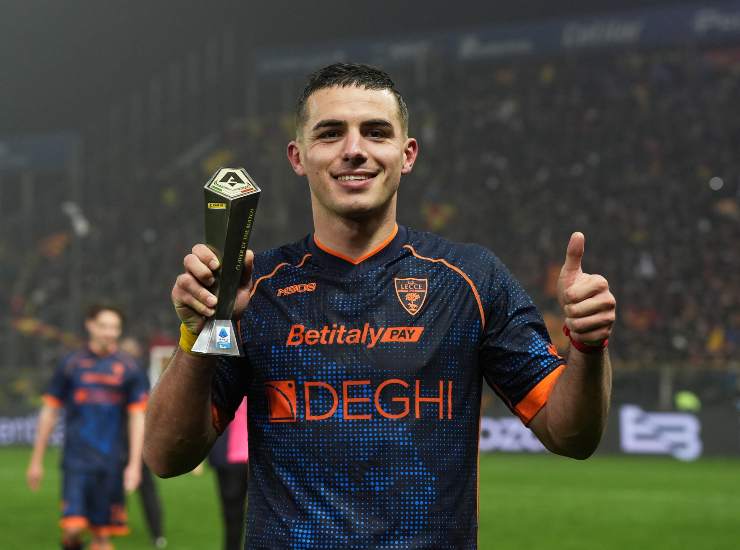 Krstovic con il premio di MVP