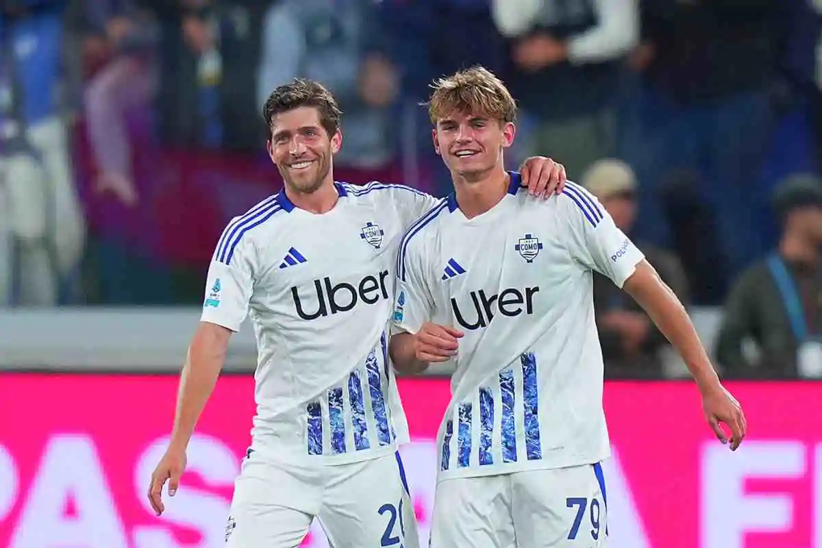 Nico Paz e Sergi Roberto