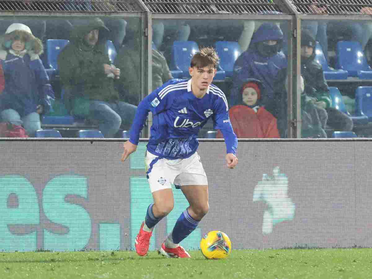 Nico Paz in partita