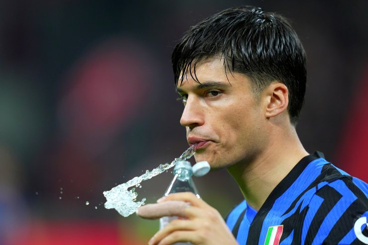 Correa sputa l'acqua
