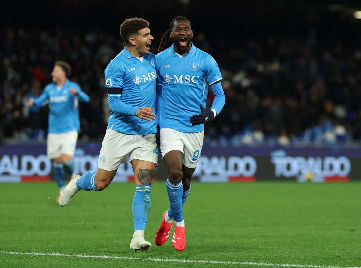 Anguissa e Di Lorenzo esultano