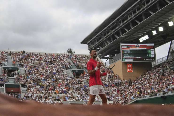 Djokovic in campo