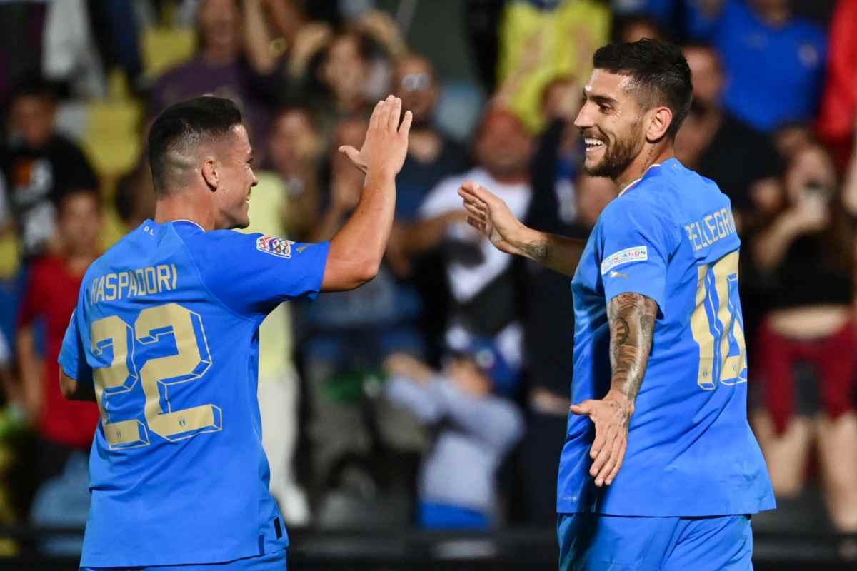 Raspadori e Pellegrini insieme
