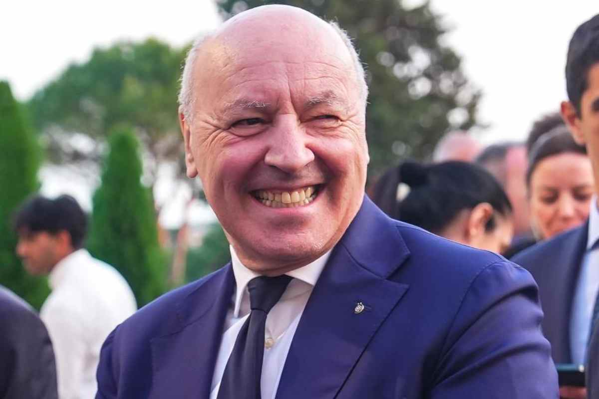 Marotta sorride