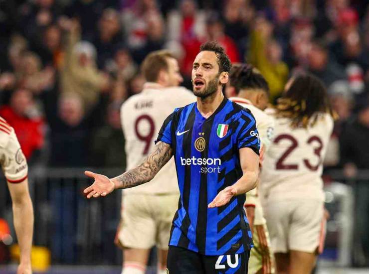 Calhanoglu durante una partita