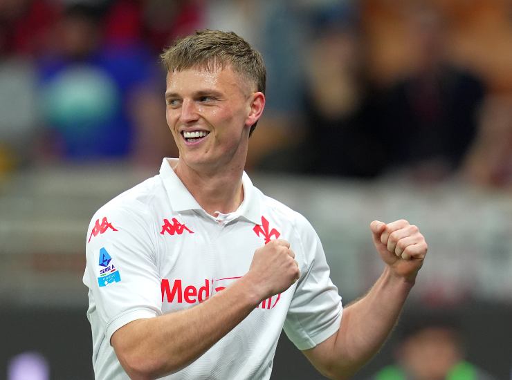 Gudmundsson esulta dopo una rete