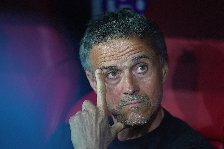 Luis Enrique serio